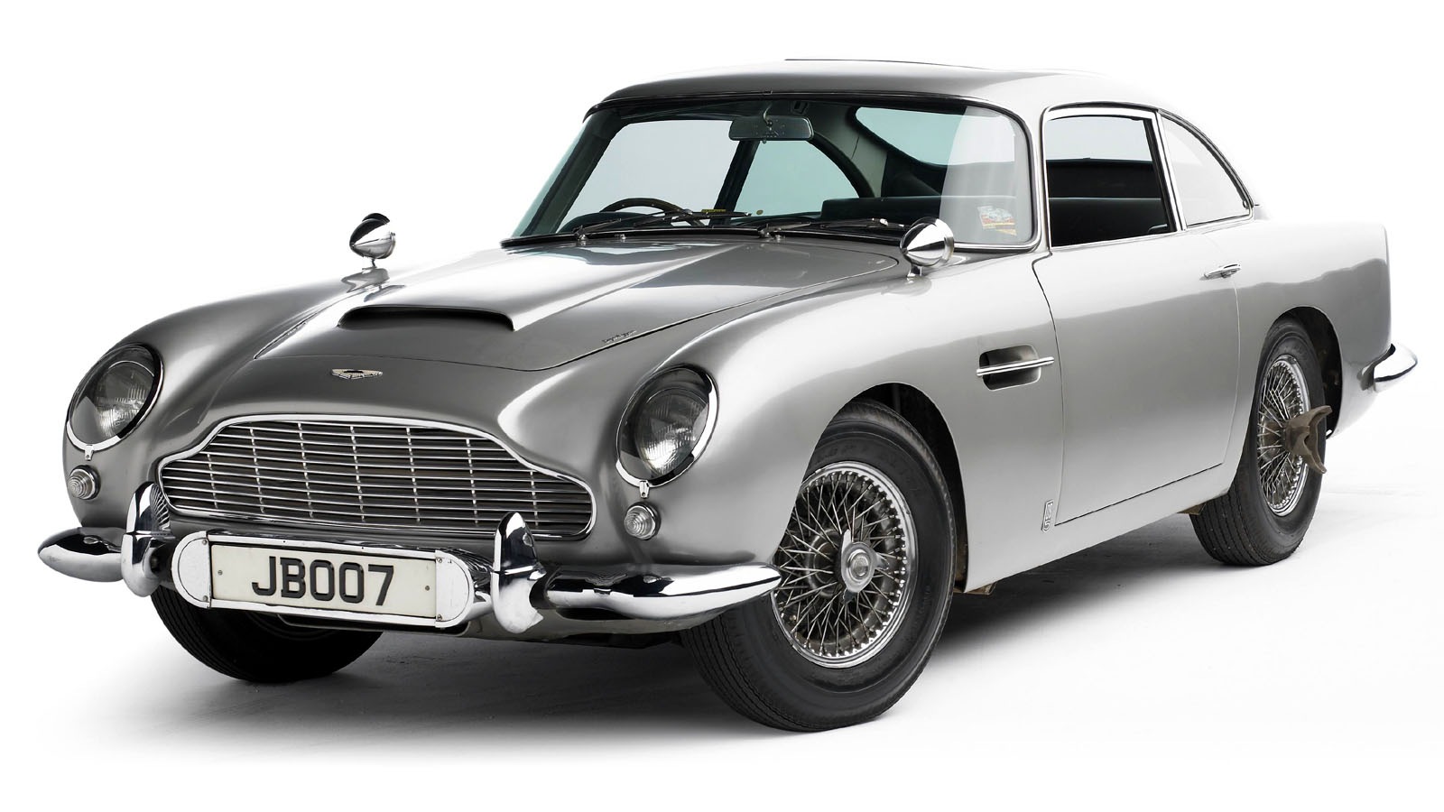 Kolekcijas Aston Martin automašīna, ko attēlo New Bond Street Pawnbrokers, Londonas elitārais lombards, kura galvenais Londonas lombards atrodas Bond Street. Viņi aizdod un aizķer pret Aston Martin automašīnām