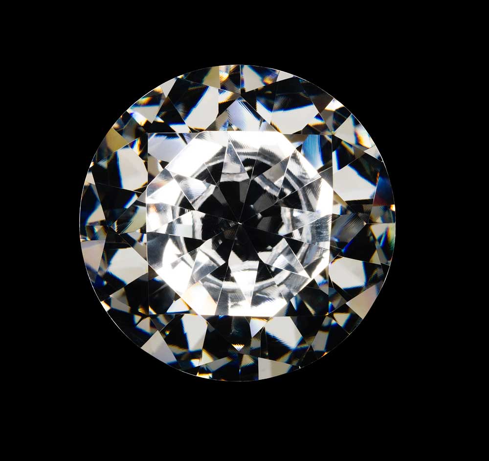 Diamonds wurde auf nbsp.verta.net vorgestellt, einem erfolgreichen und etablierten Londoner Pfandleiher mit seinem Hauptpfandhaus in London in der Bond Street