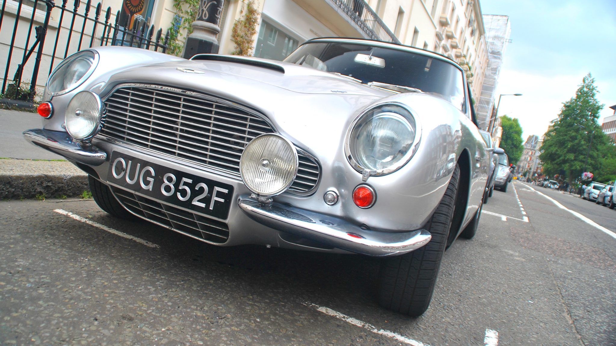 Aston Martin - The generation of success: 1960-1980