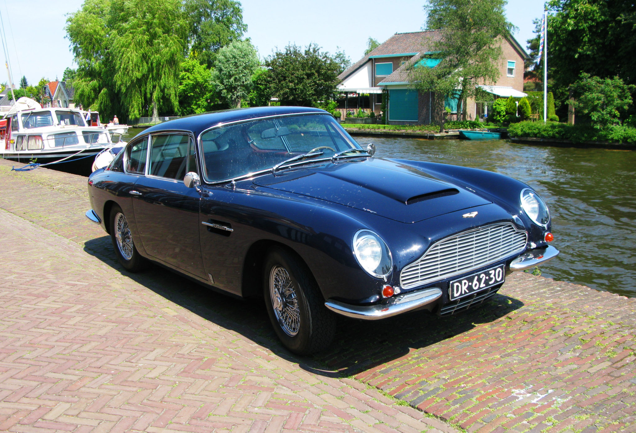 Aston Martin DB5