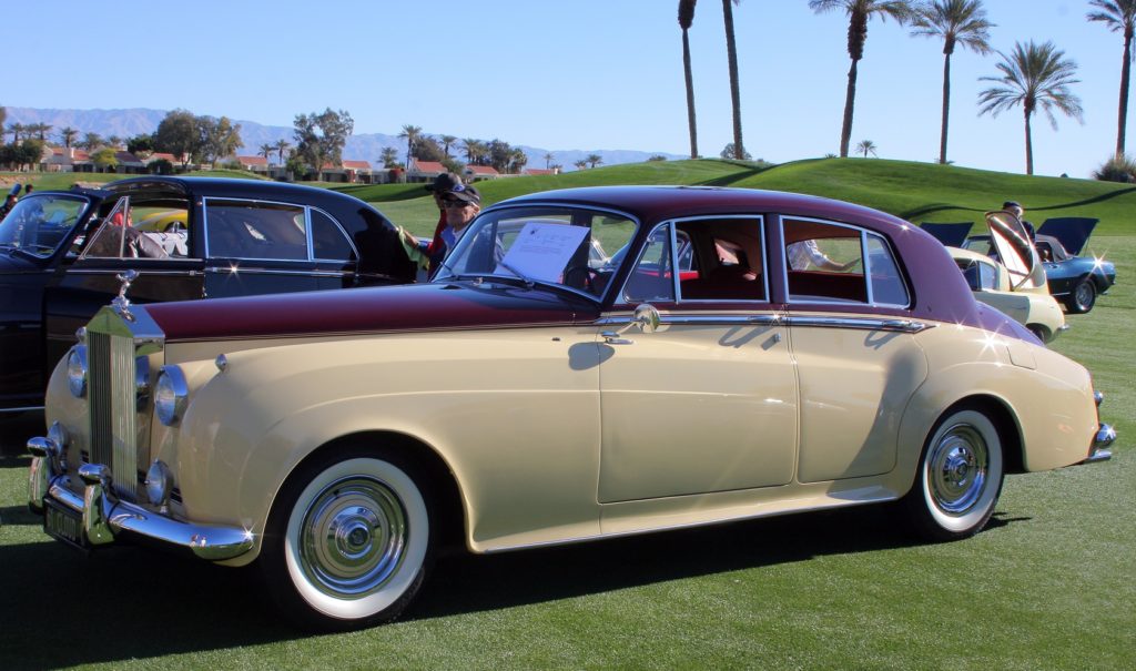 rolls royce silver cloud 2, kolejny z najdroższych brytyjskich samochodów wszech czasów