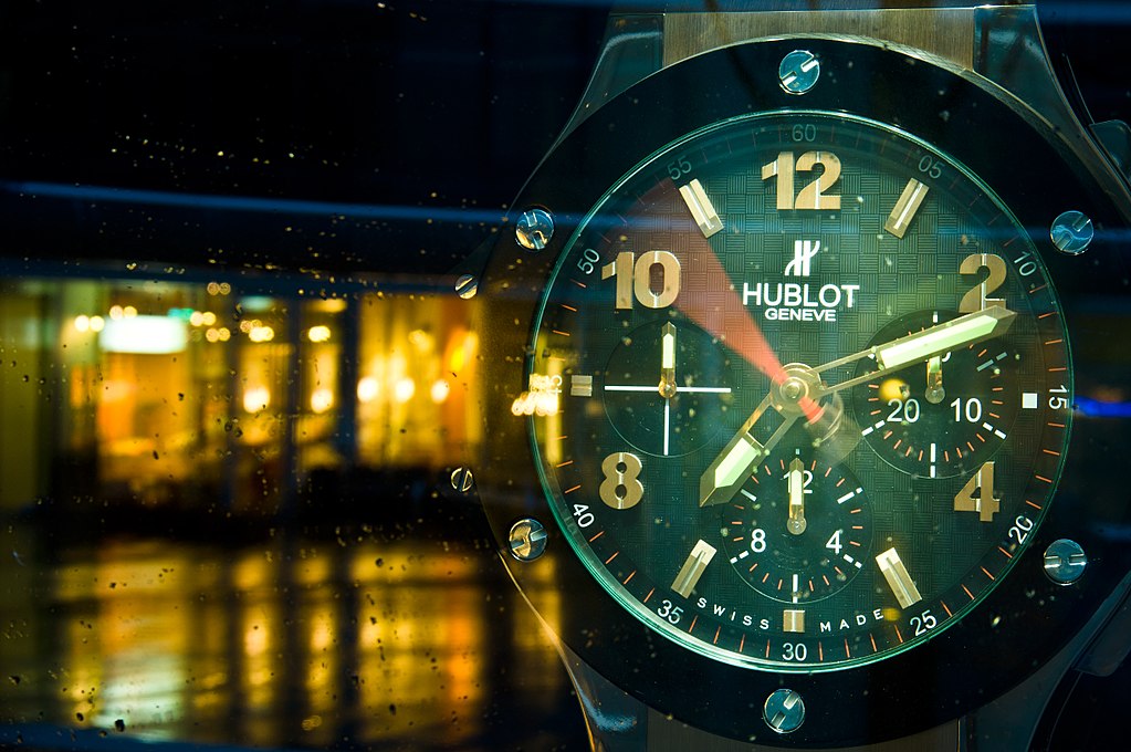 We offer loan on and pawn against Hublot watches