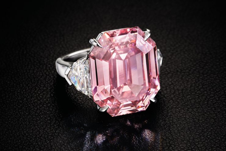 We loan on and pawn against pink diamonds