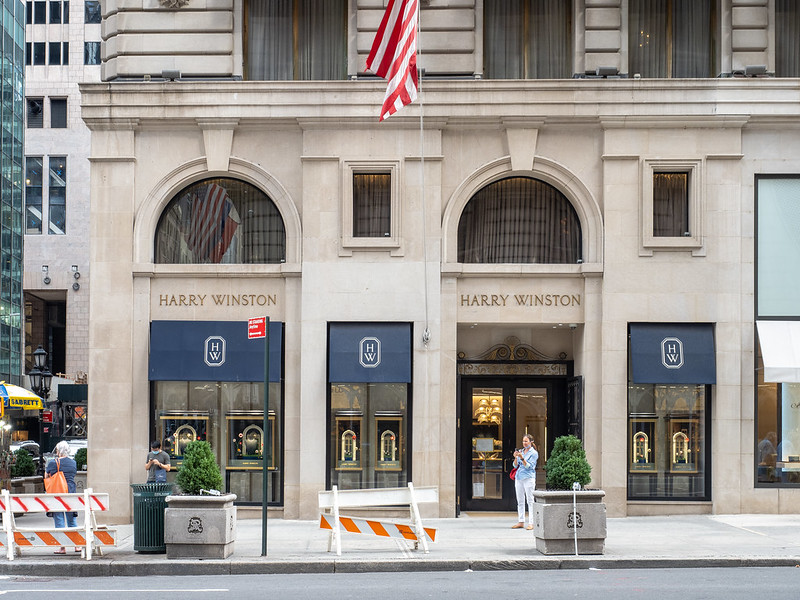 Harry Winson's Expensive Jewelry, Rings & Diamonds Store