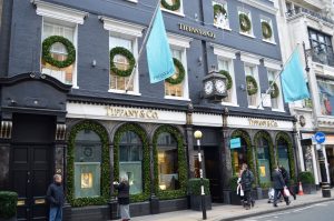 Tiffany Rings, Earrings, Necklaces & Bracelets You Can Pawn Today at Luxury Pawn Shops